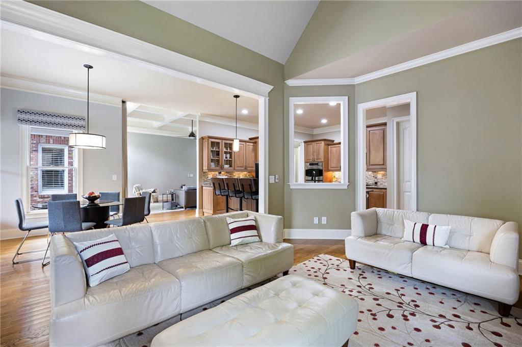 Falkirk Pointe - Residential