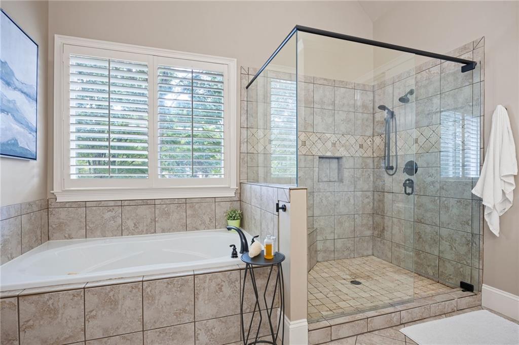 Falkirk Pointe - Residential