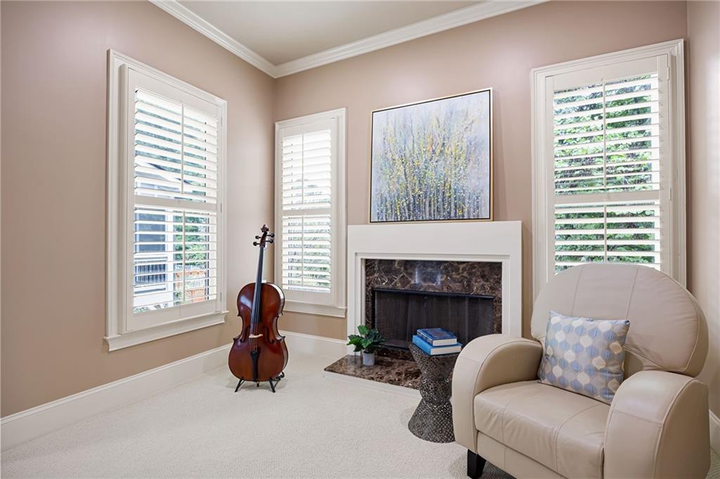 Falkirk Pointe - Residential