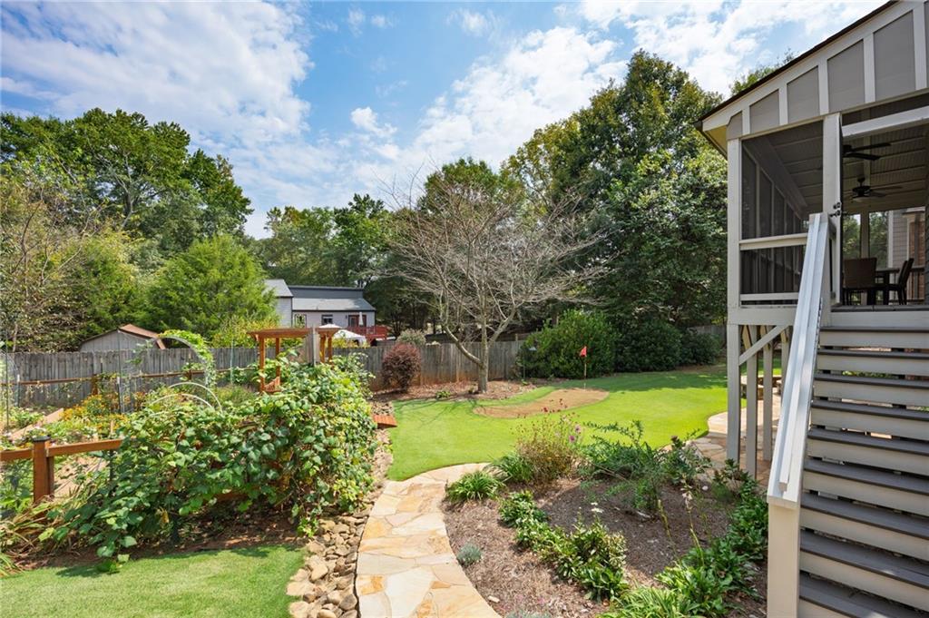 Falkirk Pointe - Residential