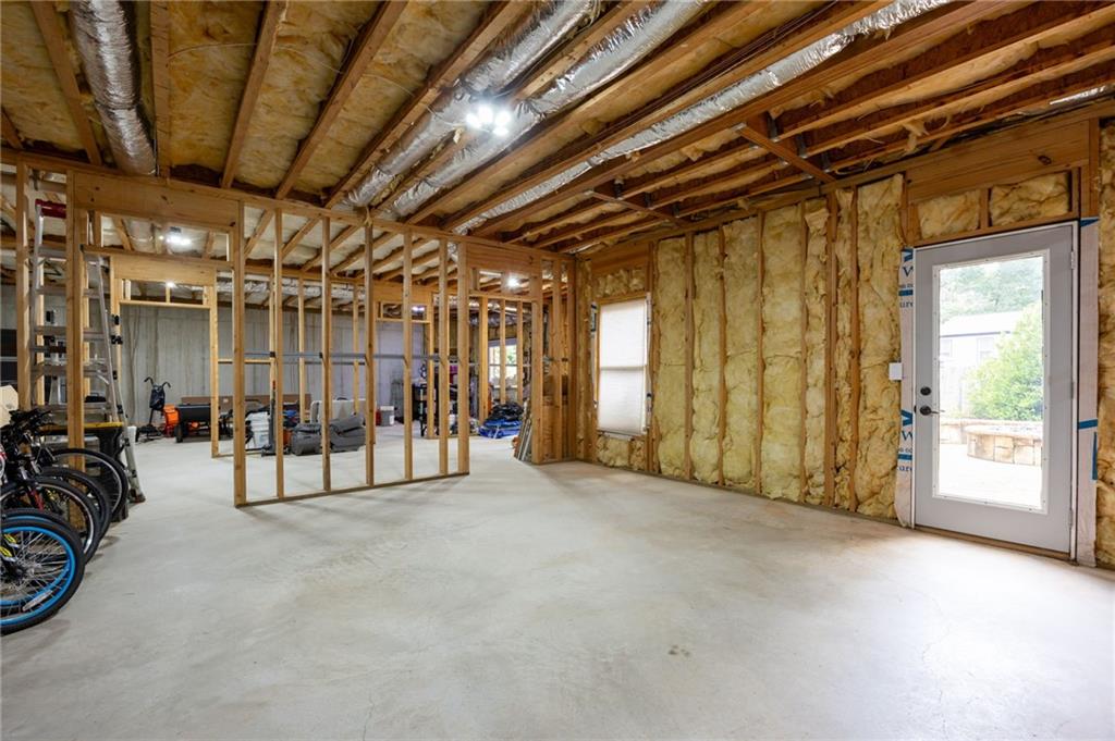 Falkirk Pointe - Residential