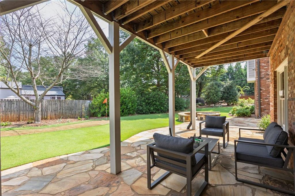 Falkirk Pointe - Residential