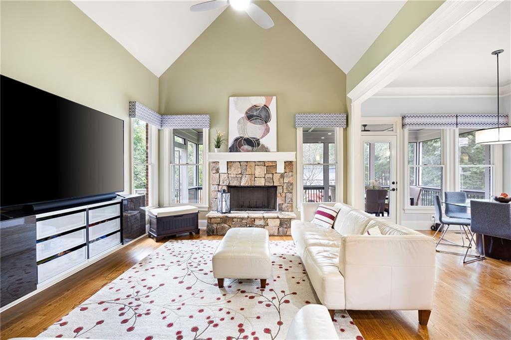 Falkirk Pointe - Residential