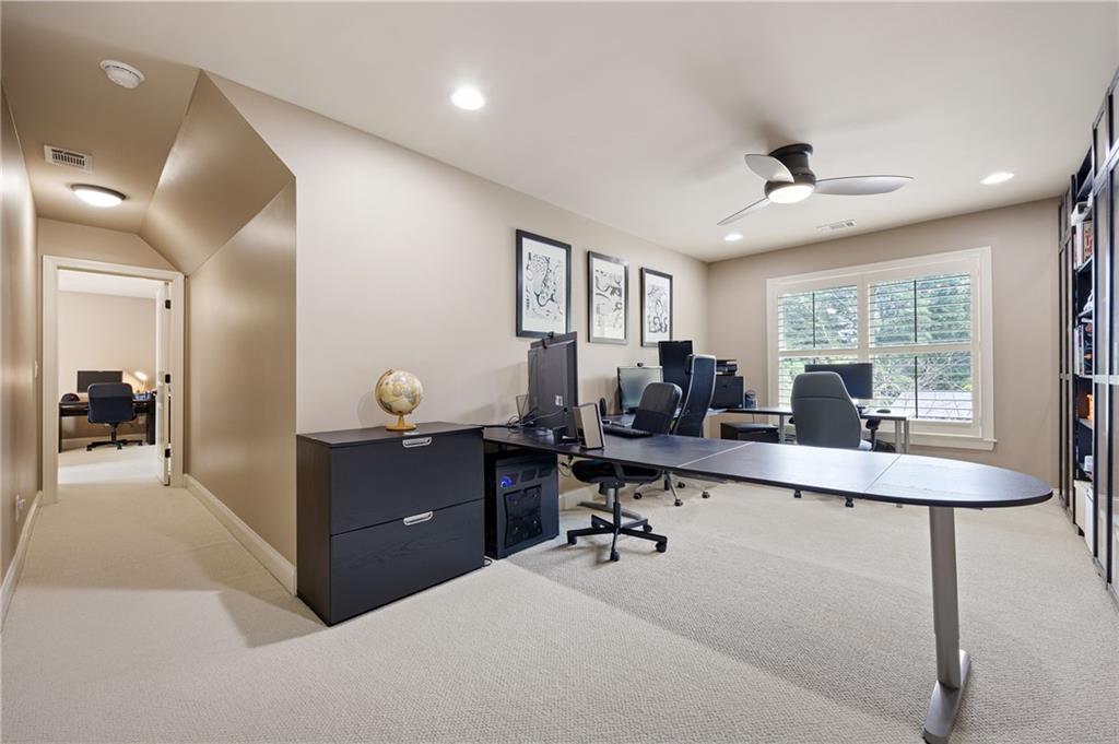 Falkirk Pointe - Residential