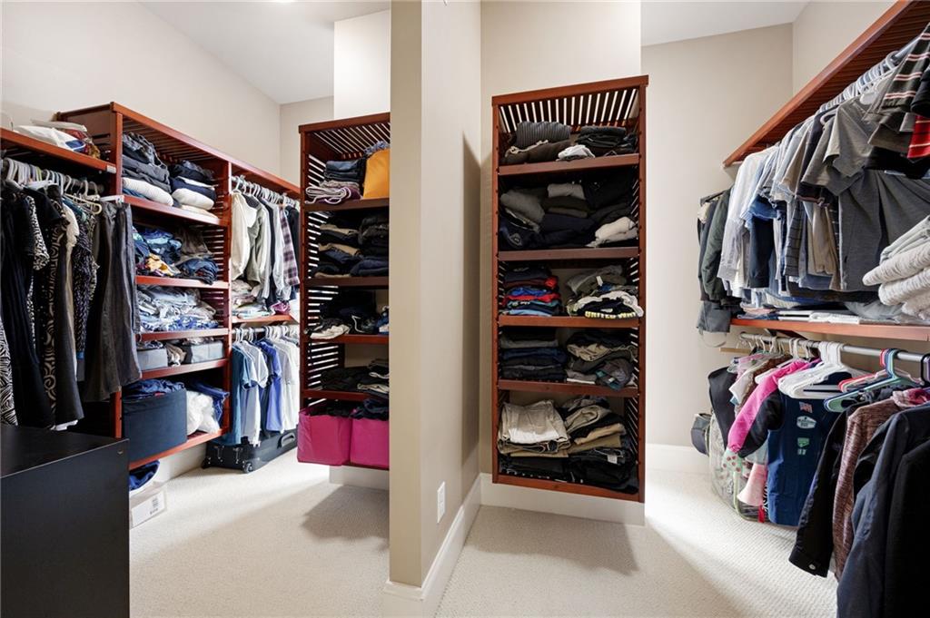 Falkirk Pointe - Residential