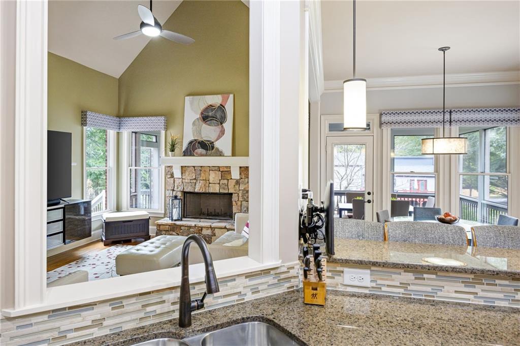 Falkirk Pointe - Residential