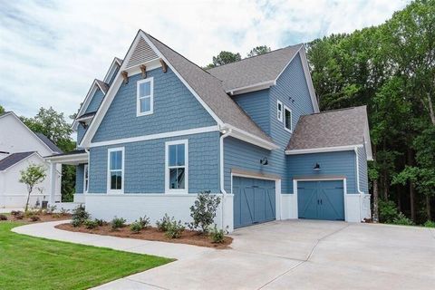 A home in Dawsonville