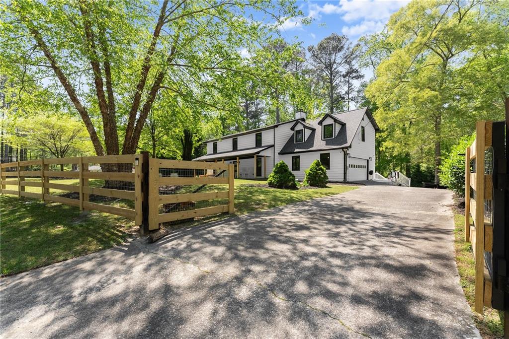 110 Myers Drive, Alpharetta, Georgia image 1