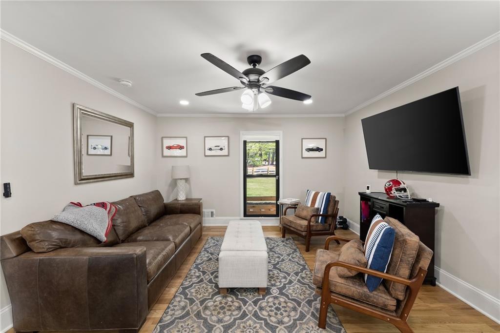 110 Myers Drive, Alpharetta, Georgia image 21