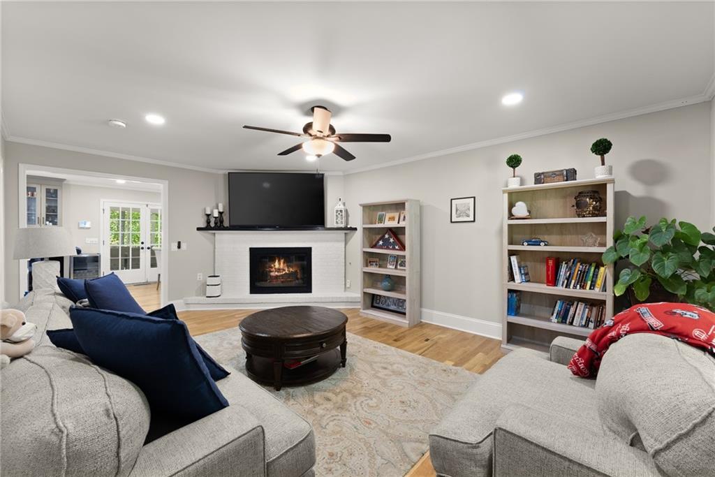 110 Myers Drive, Alpharetta, Georgia image 7