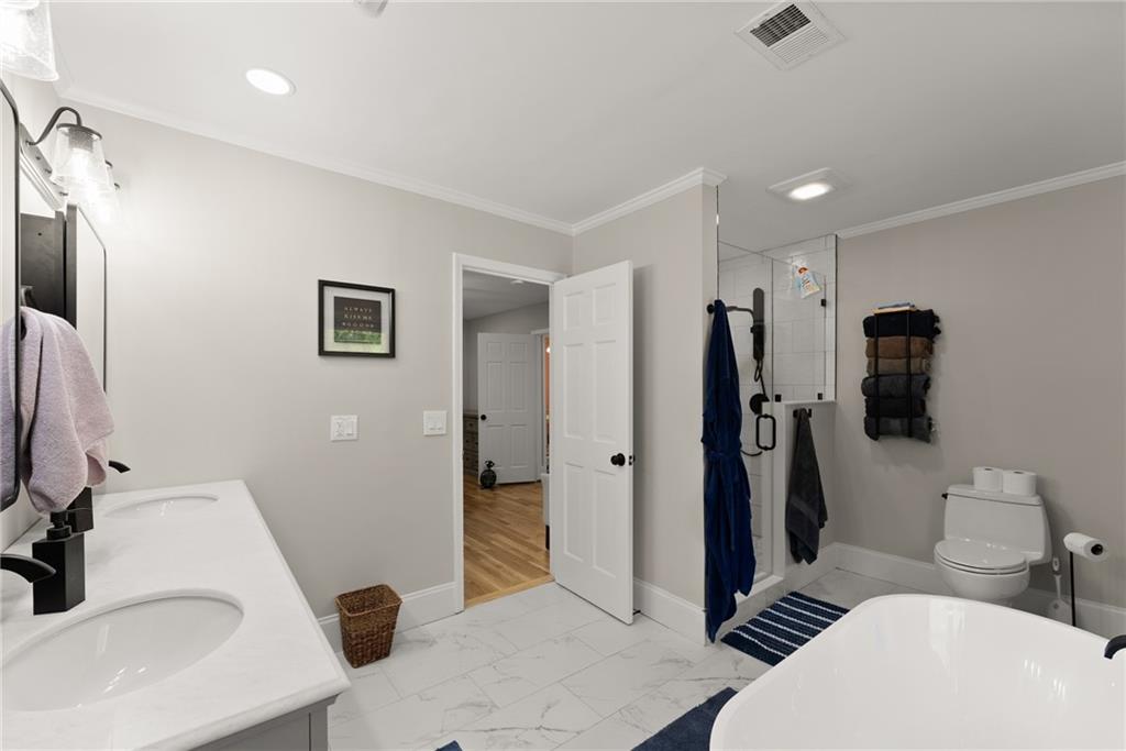 110 Myers Drive, Alpharetta, Georgia image 24