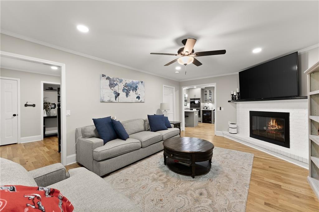 110 Myers Drive, Alpharetta, Georgia image 8