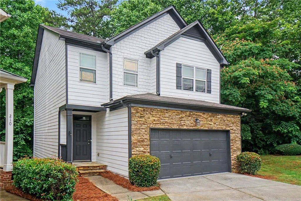 208 Ranier Court