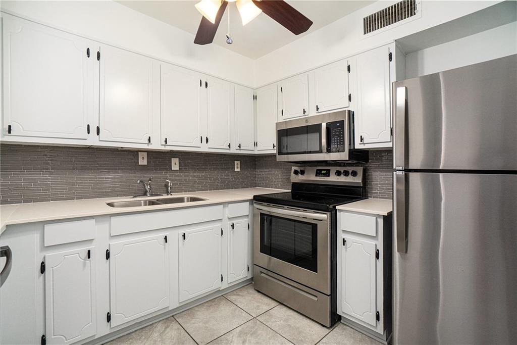 123 Maison Place, Atlanta, Georgia image 9