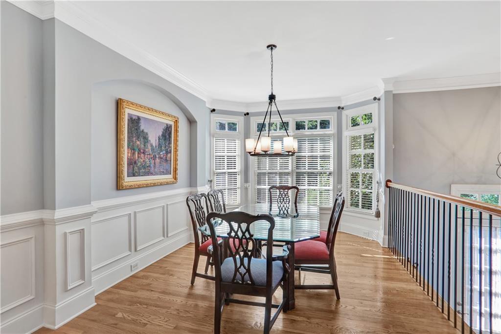 2444 Oak Grove Heights