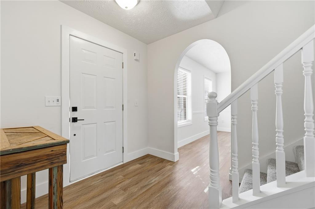 3180 Victoria Ridge Court