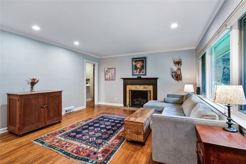 416 W Parkwood Road