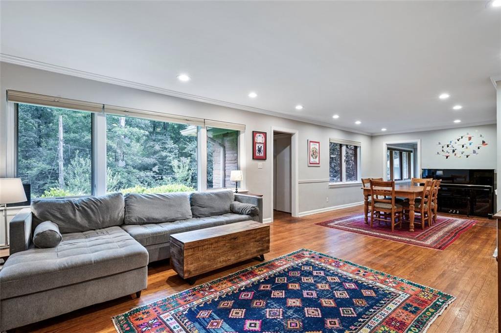 416 W Parkwood Road