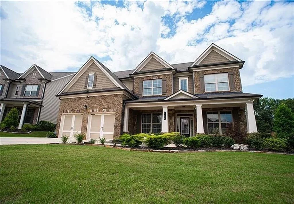 744 Laura Jean Court, Buford, GA, 30518