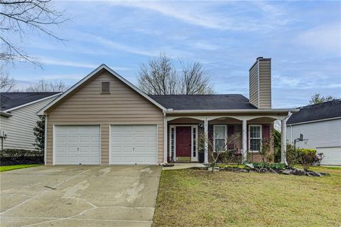 Homes For Sale - 5072 Vail Drive<br/> Acworth, GA 30101