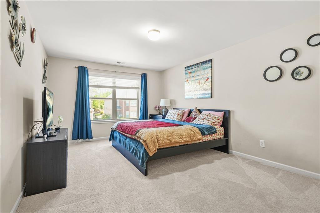 5895 Springbox Drive, Suwanee, Georgia image 31