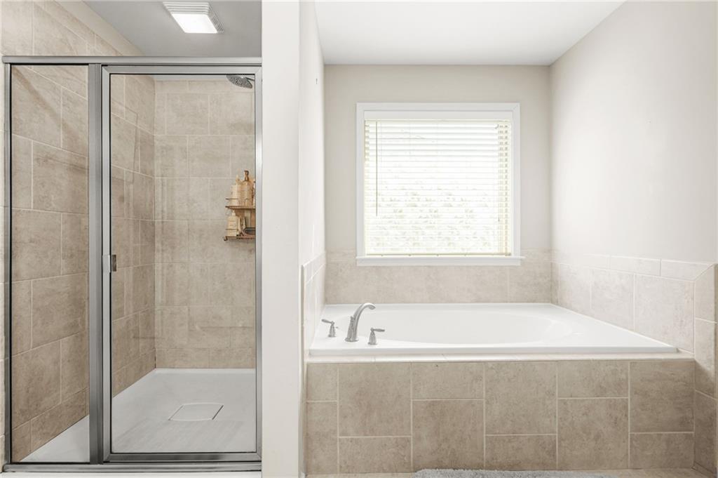 5895 Springbox Drive, Suwanee, Georgia image 39