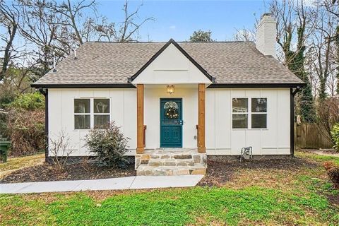 1684 Kenmore SW Atlanta GA 30311