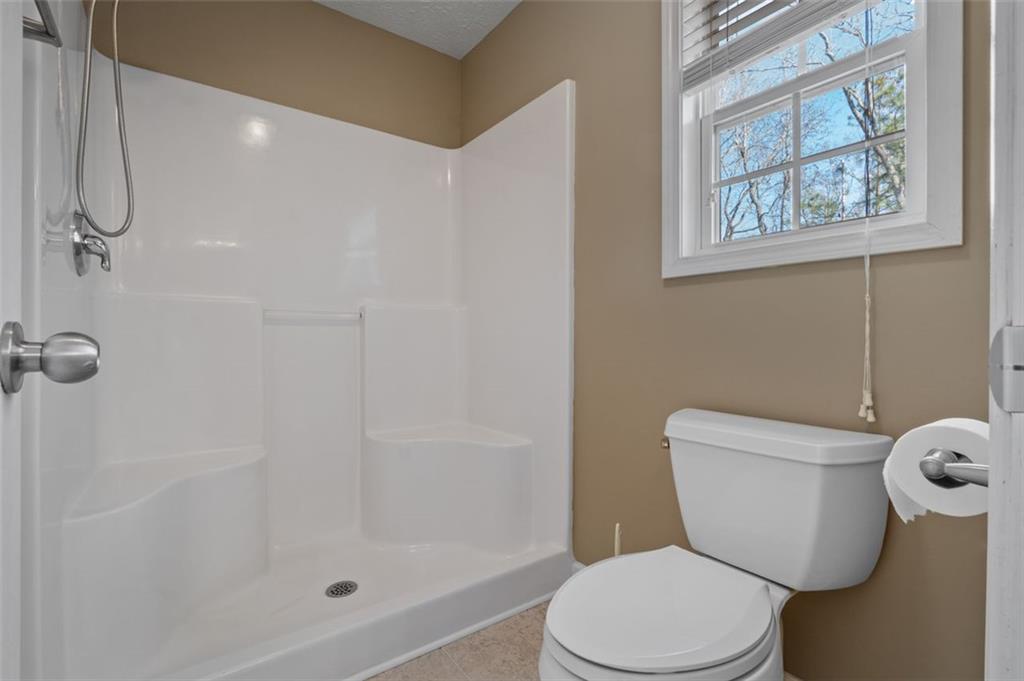 8885 Camp Tree Court, Winston, Georgia image 25