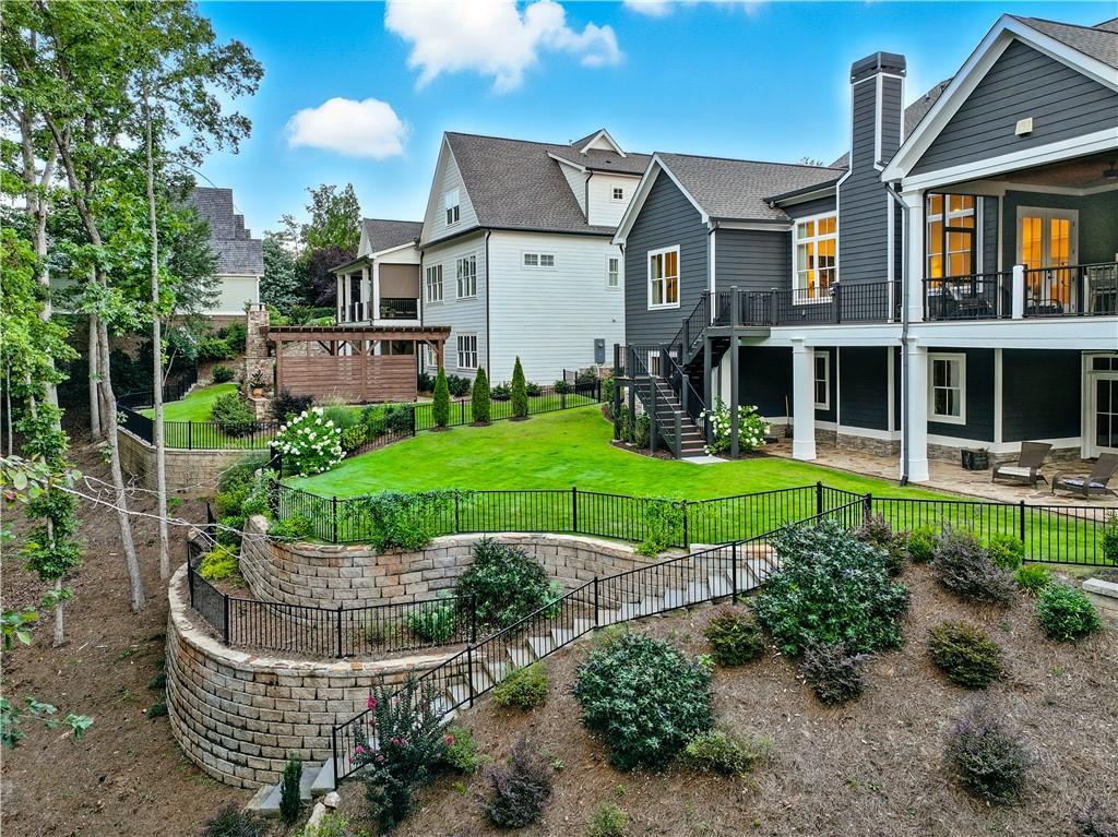 9 Fieldstone Court E
