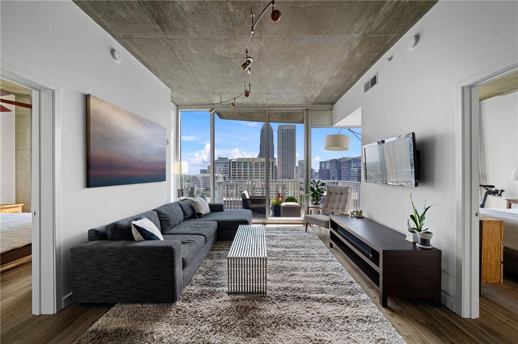 860 Peachtree Street NE 1514