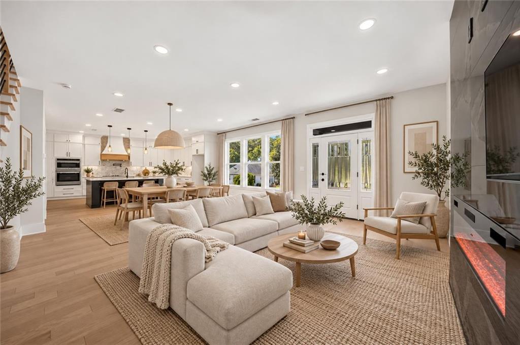210 Lacey Oak Lane