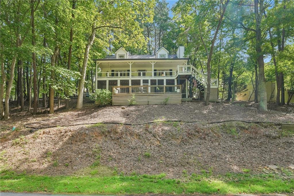 211 Hillside Drive
