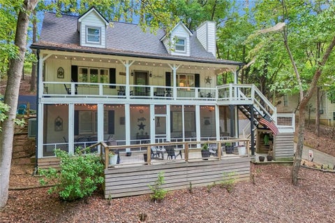 Homes For Sale - 211 Hillside Drive<br/> Waleska, GA 30183