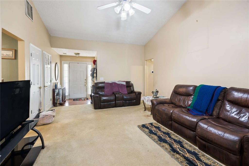 4220 Arrowhead Pointe