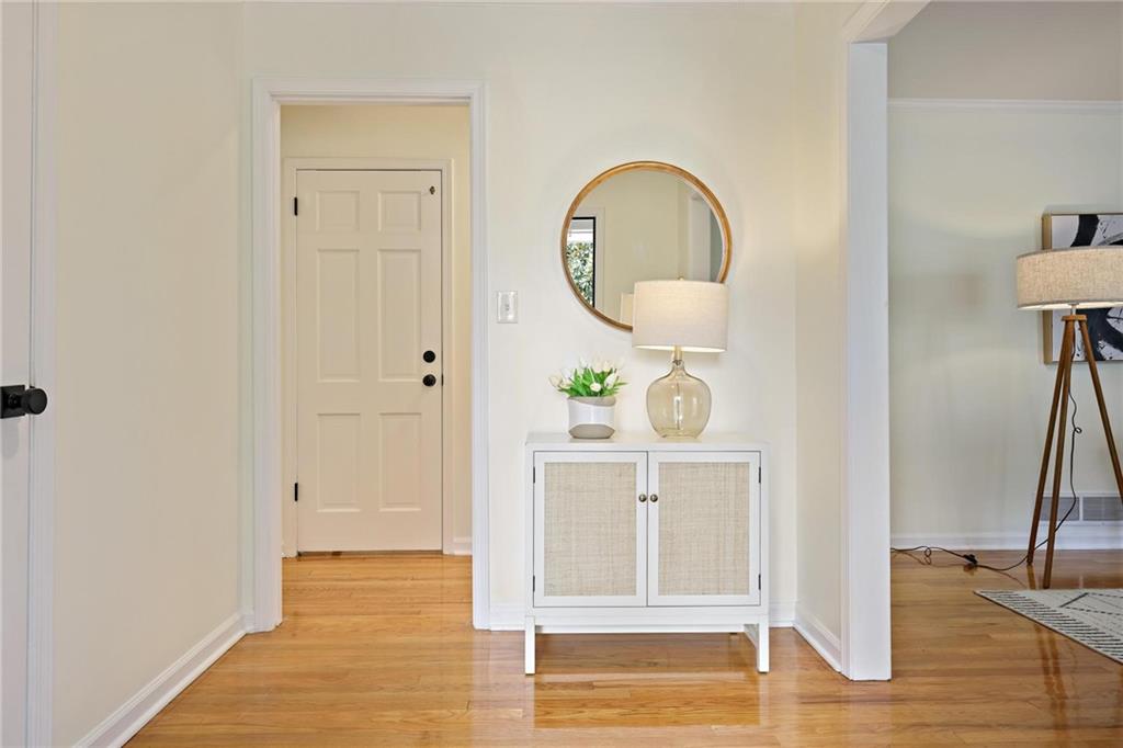 840 Hickory Drive SW