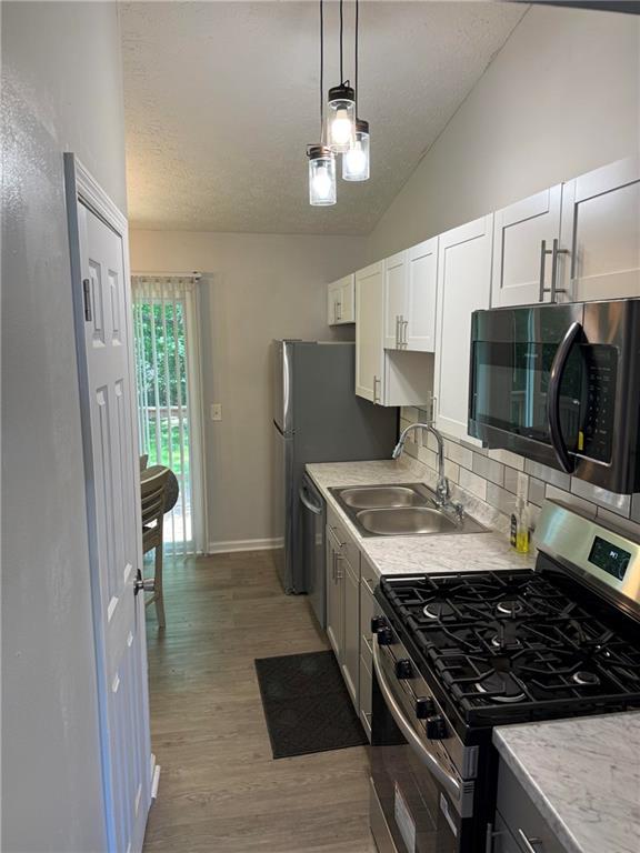 4262 Catalpa Park
