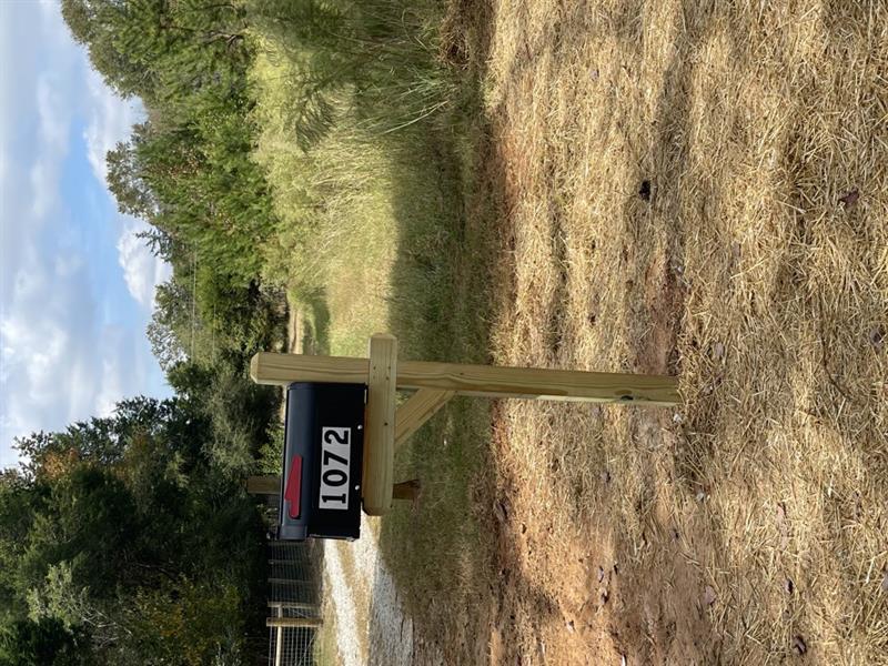 1072 Ford Road
