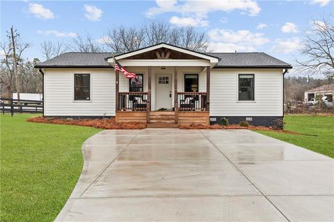 Homes For Sale - 217 North Avenue<br/> Fairmount, GA 30139