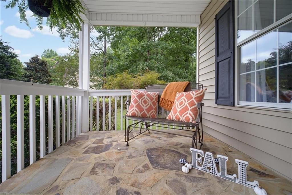 7425 Hickory Bluff Drive