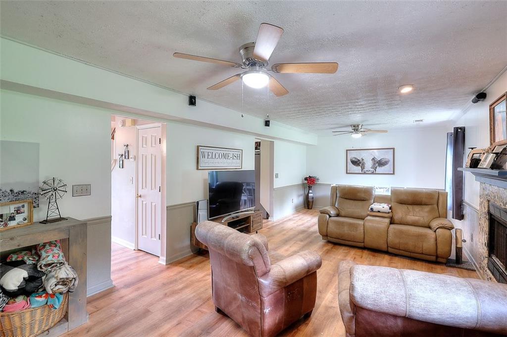 1809 Brandi Lane