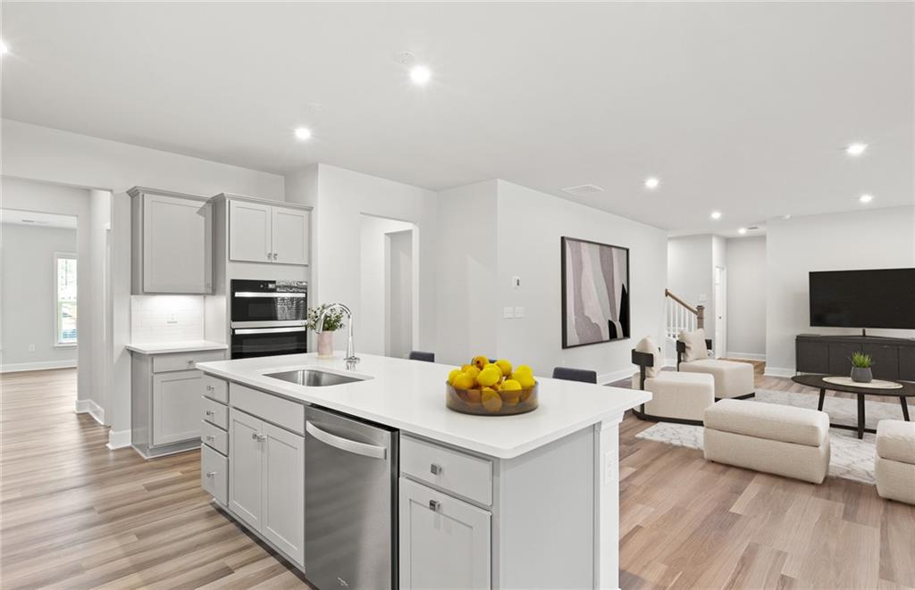 3221 Morris Hills Drive