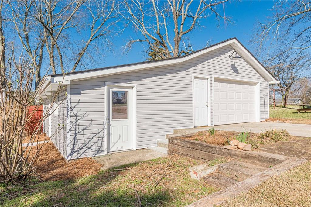 201 S Georgia Ave Avenue, Bremen, Georgia image 8