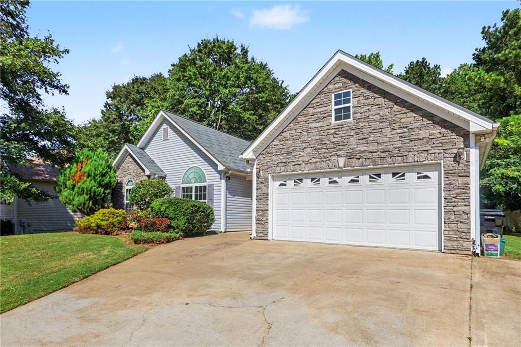 187 Ivey Lake Parkway
