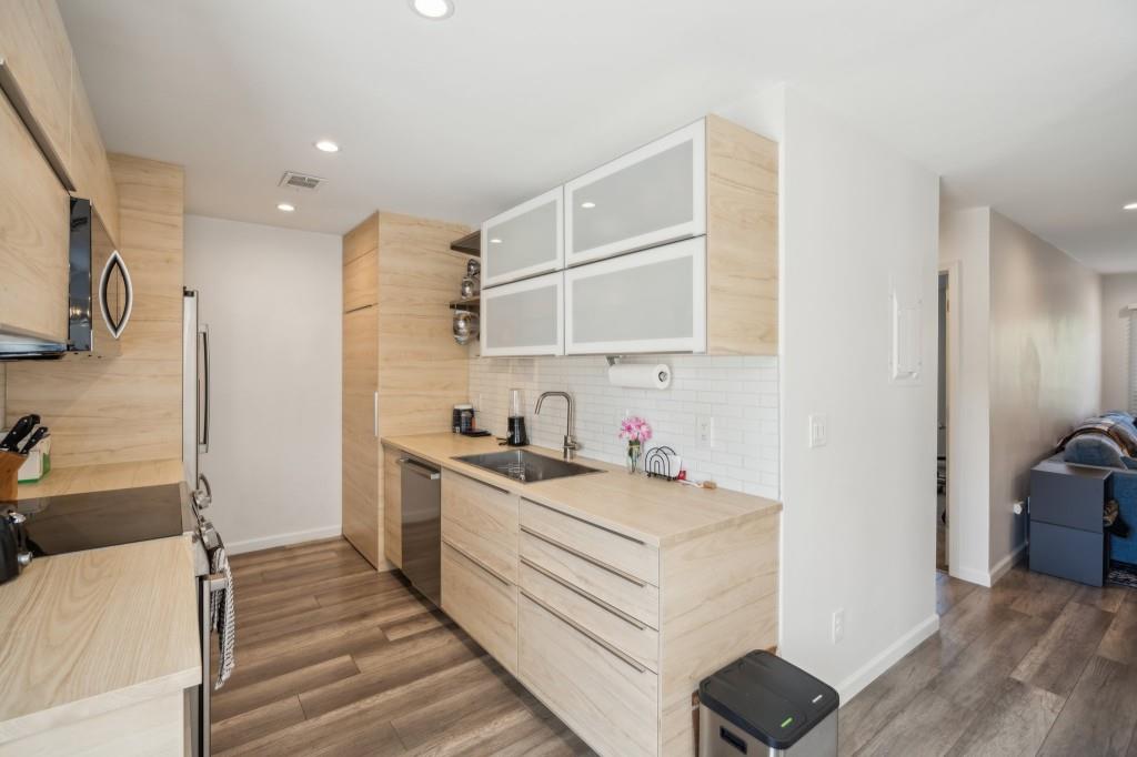Coral Ridge - Residential Lease