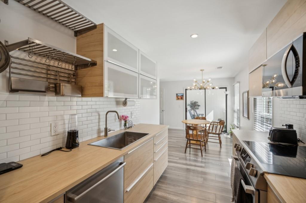 Coral Ridge - Residential Lease