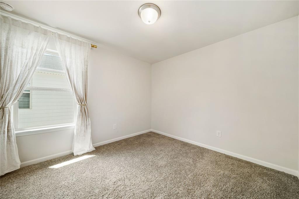 4720 Dufour Drive, Lilburn, Georgia image 32
