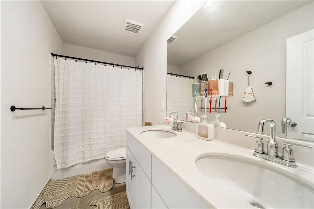 4720 Dufour Drive, Lilburn, Georgia image 34