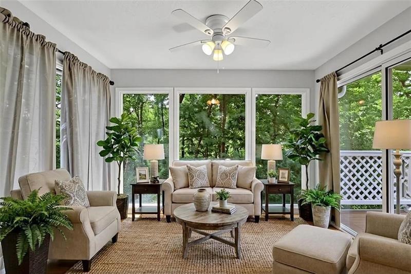 1004 Vicksburg Place