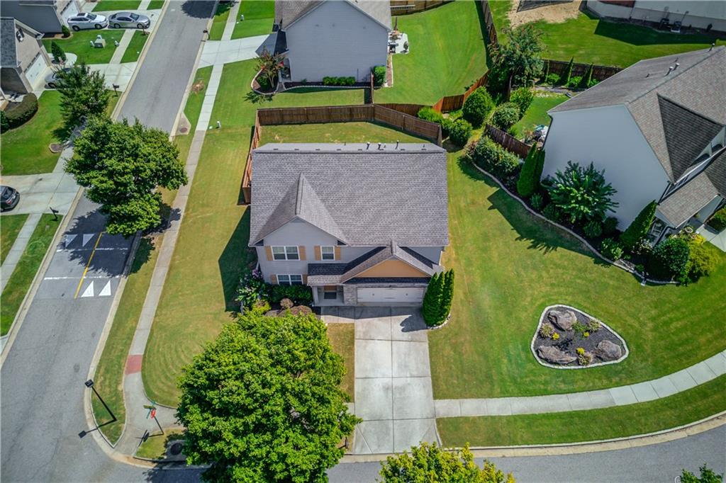 6145 Barker Landing