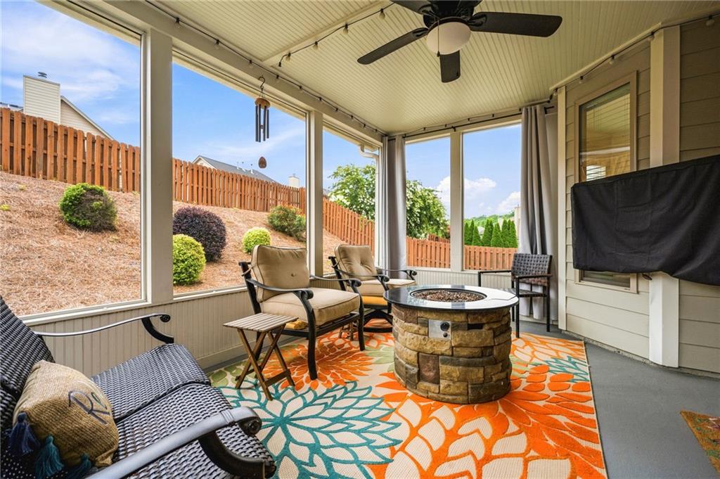1675 Walking Horse Trail